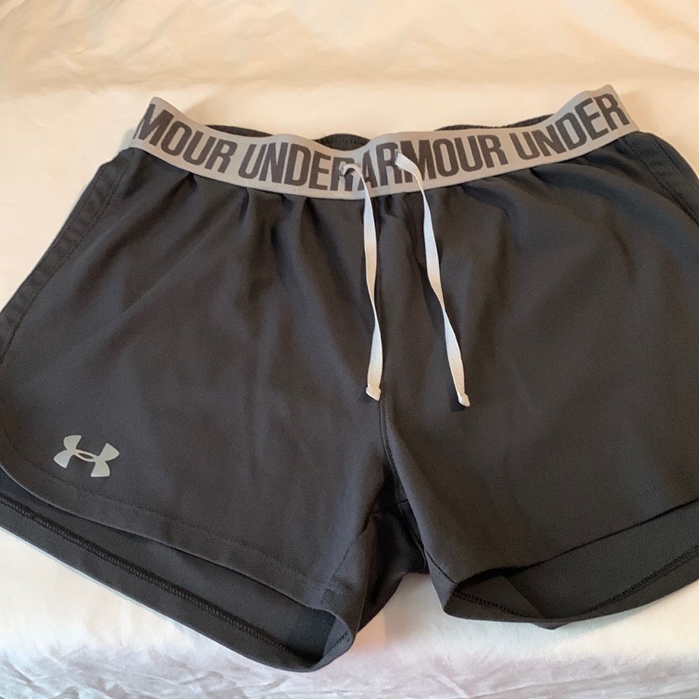 Ladies Under Armour running shorts